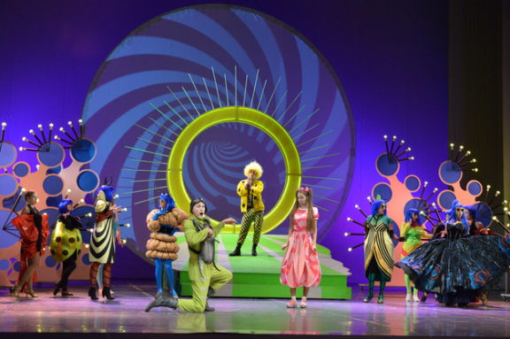 ДЮЙМОВОЧКА И ПРИНЦ