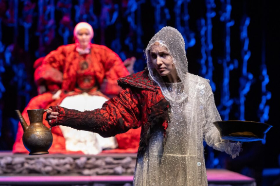 &Vcy; &ncy;&ocy;&chcy;&softcy; &lcy;&ucy;&ncy;&ncy;&ocy;&gcy;&ocy; &zcy;&acy;&tcy;&mcy;&iecy;&ncy;&icy;&yacy;